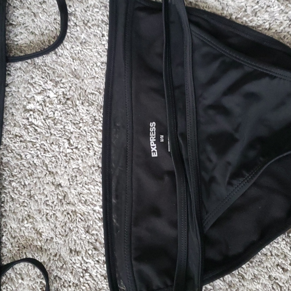 2 piece - Picture 3 of 3